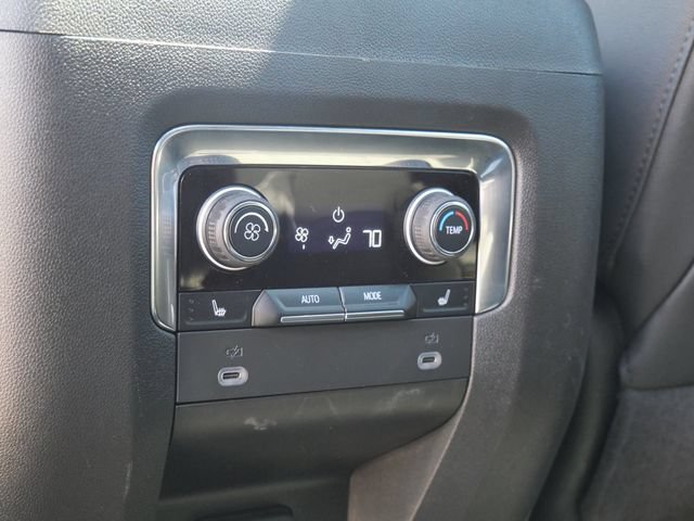 Used 2023 Chevrolet Suburban High Country AWD/4WD image 18