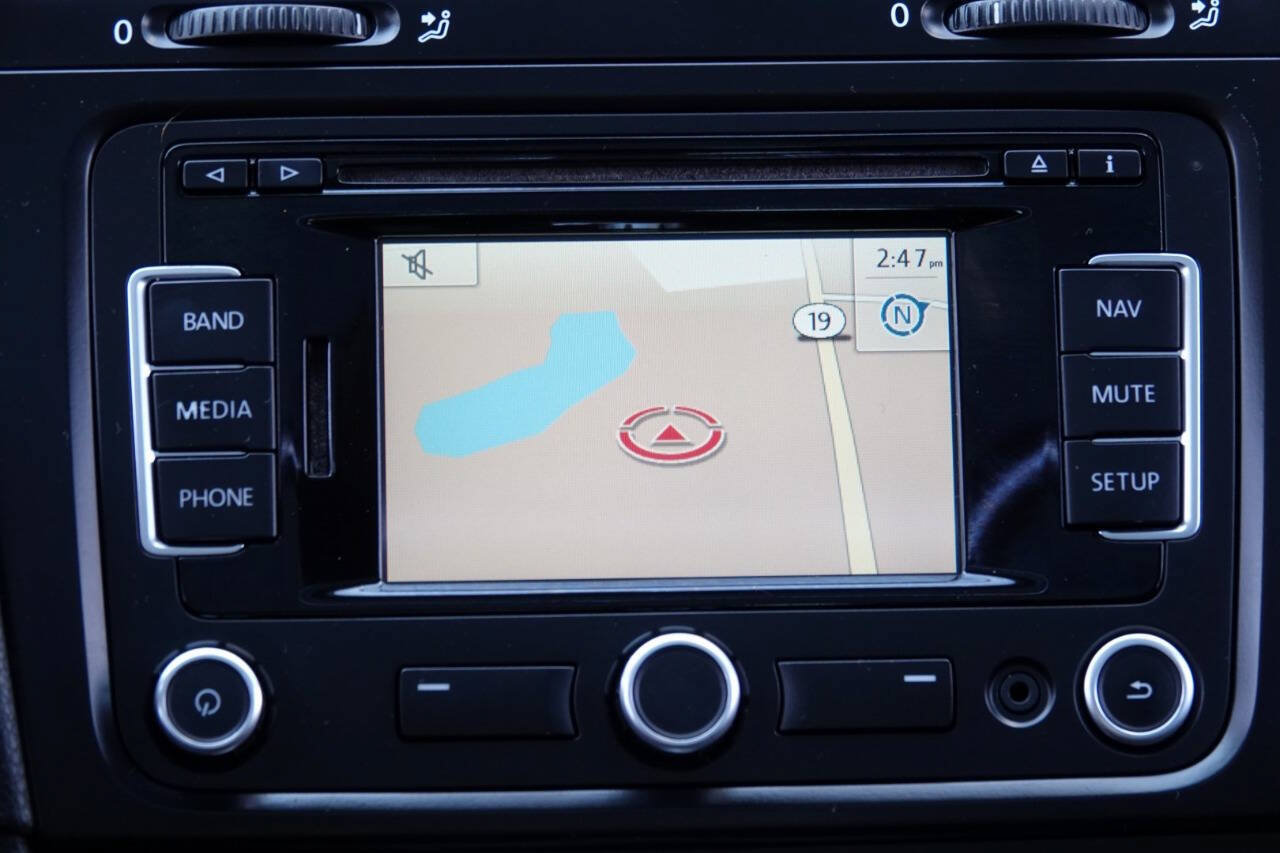 Used 2012 Volkswagen Jetta TDI FWD image 7
