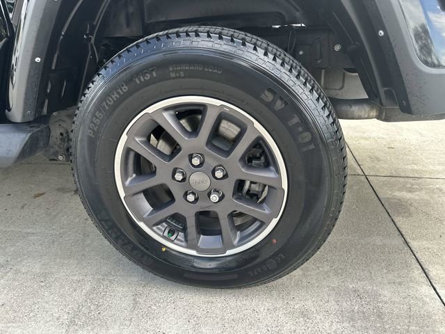 Used 2021 Jeep Gladiator Overland w/ Popular Equipment Package image 11