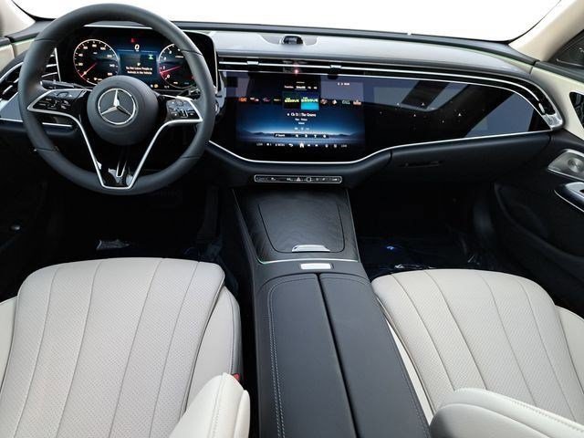 Used 2026 Mercedes-Benz E 350 4MATIC Sedan image 9