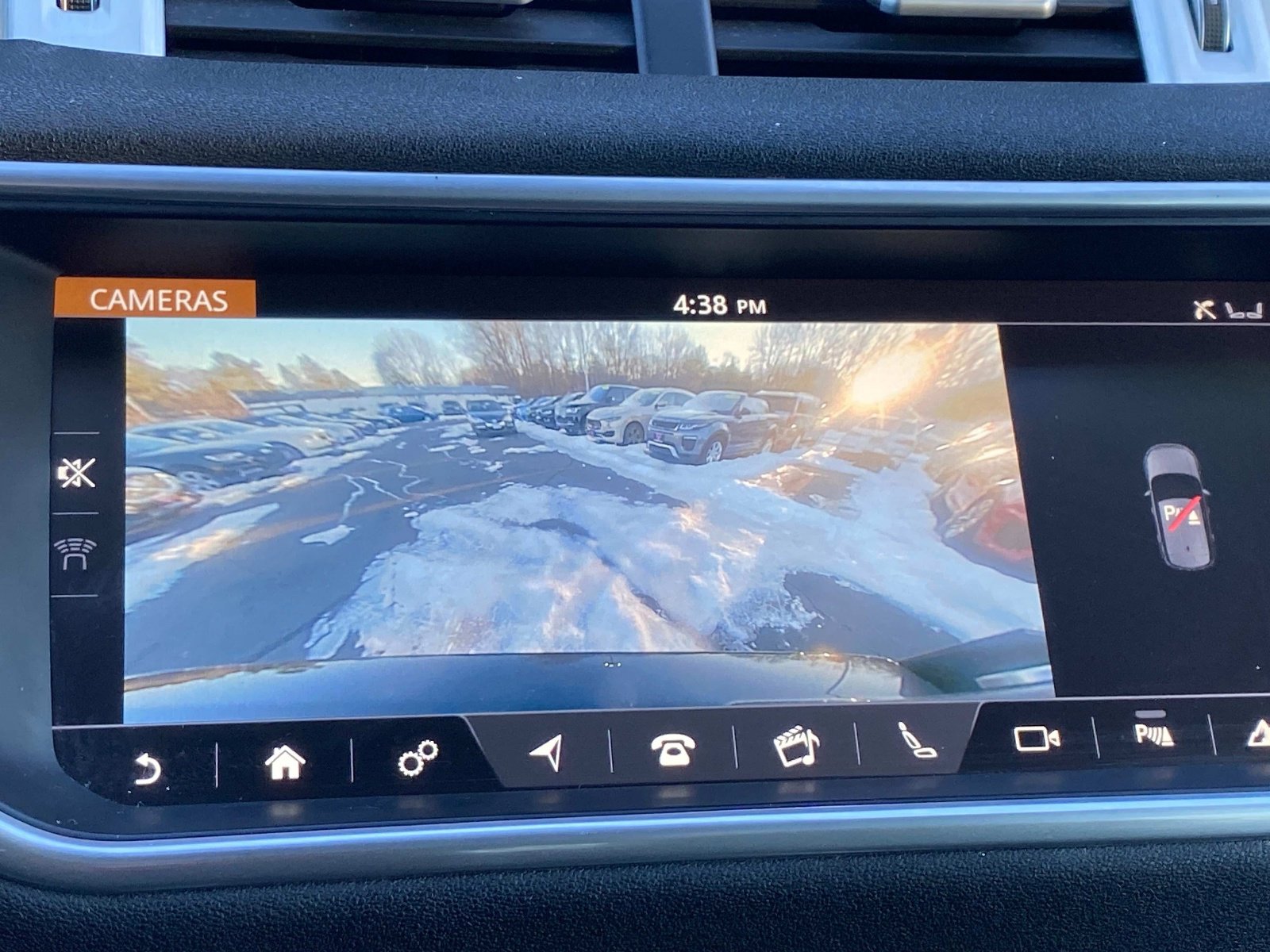 Used 2017 Land Rover Range Rover Evoque SE Premium AWD/4WD image 28