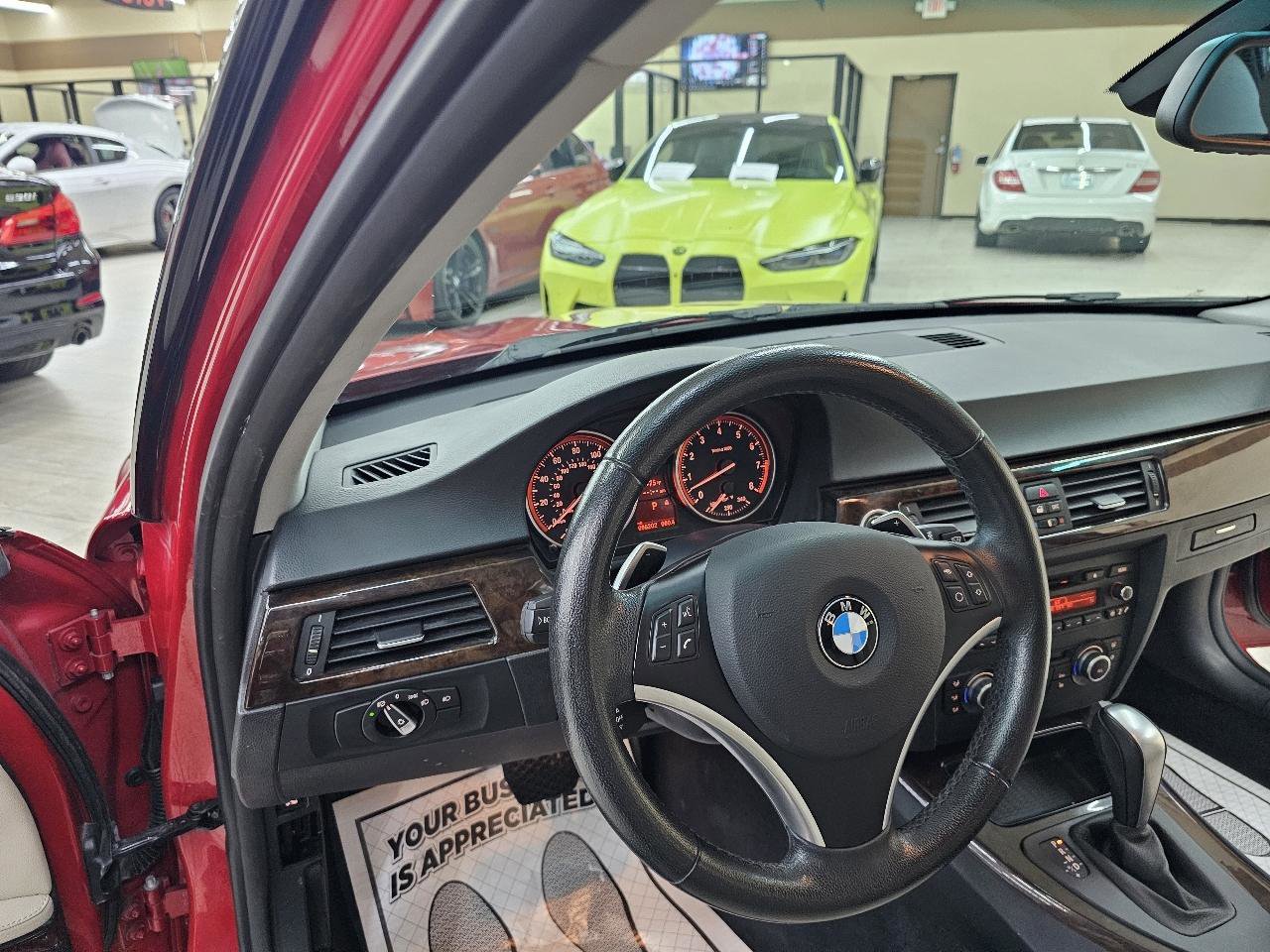 Used 2011 BMW 335i Sedan RWD image 18