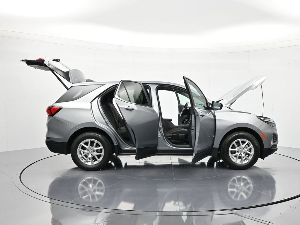 Used 2024 Chevrolet Equinox LT image 47