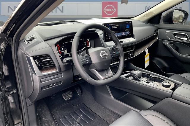 New 2026 Nissan Rogue Platinum w/ Tech Package AWD/4WD image 6
