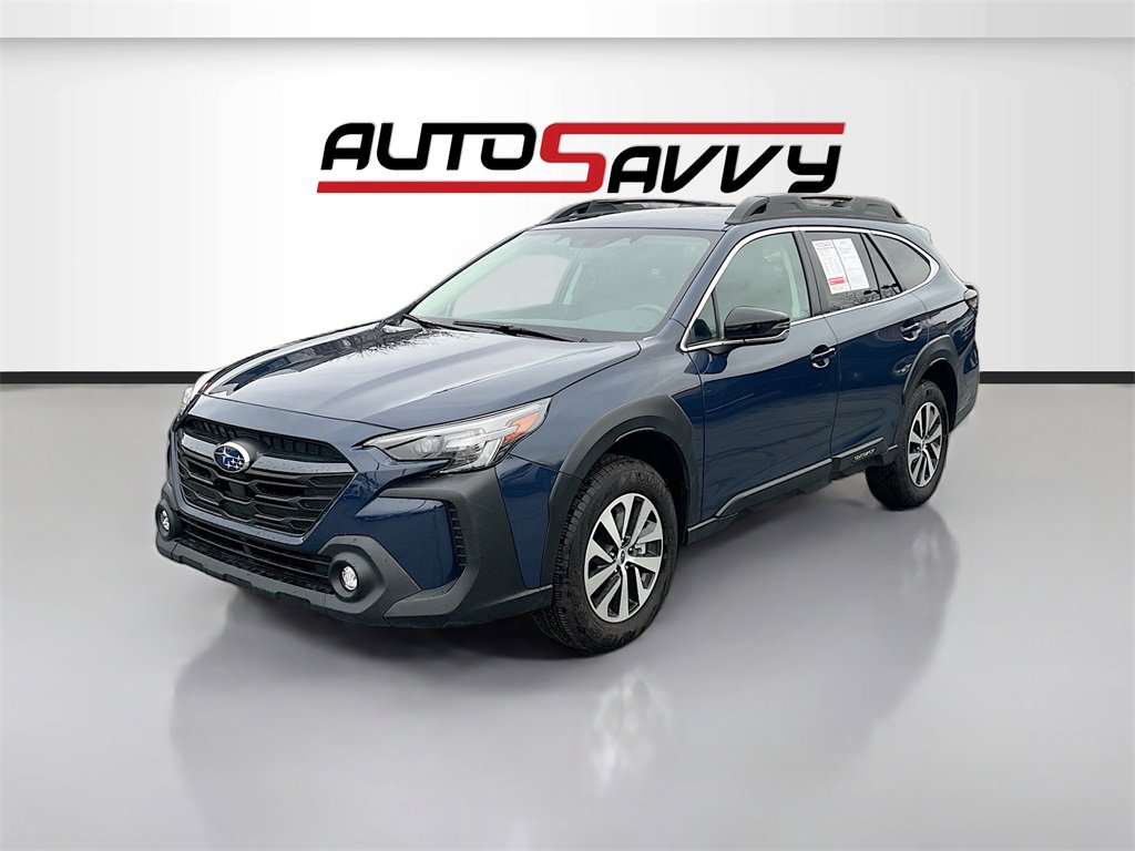 Used 2025 Subaru Outback Premium w/ Popular Package #1A image 3