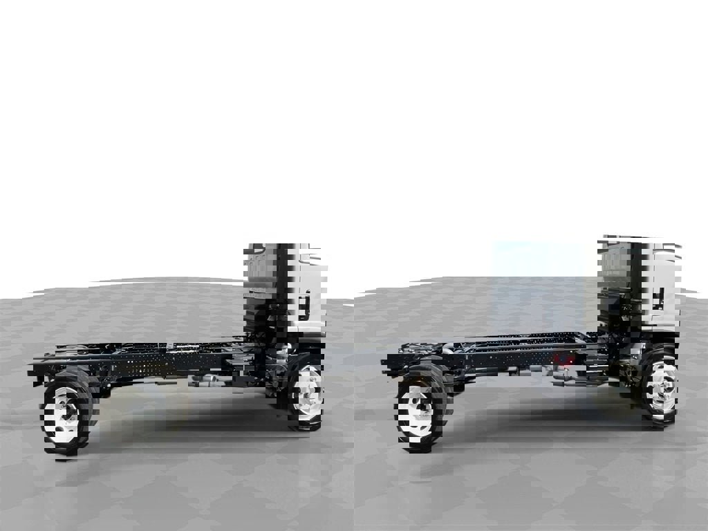 New 2025 Chevrolet Low Cab Forward 5500XG image 9