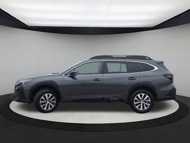 Certified 2025 Subaru Outback Premium w/ Popular Package #1A image 4