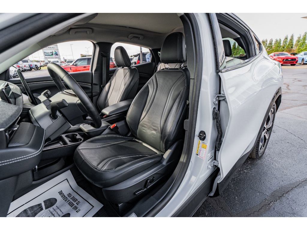 Used 2023 Ford Mustang Mach-E Premium image 8
