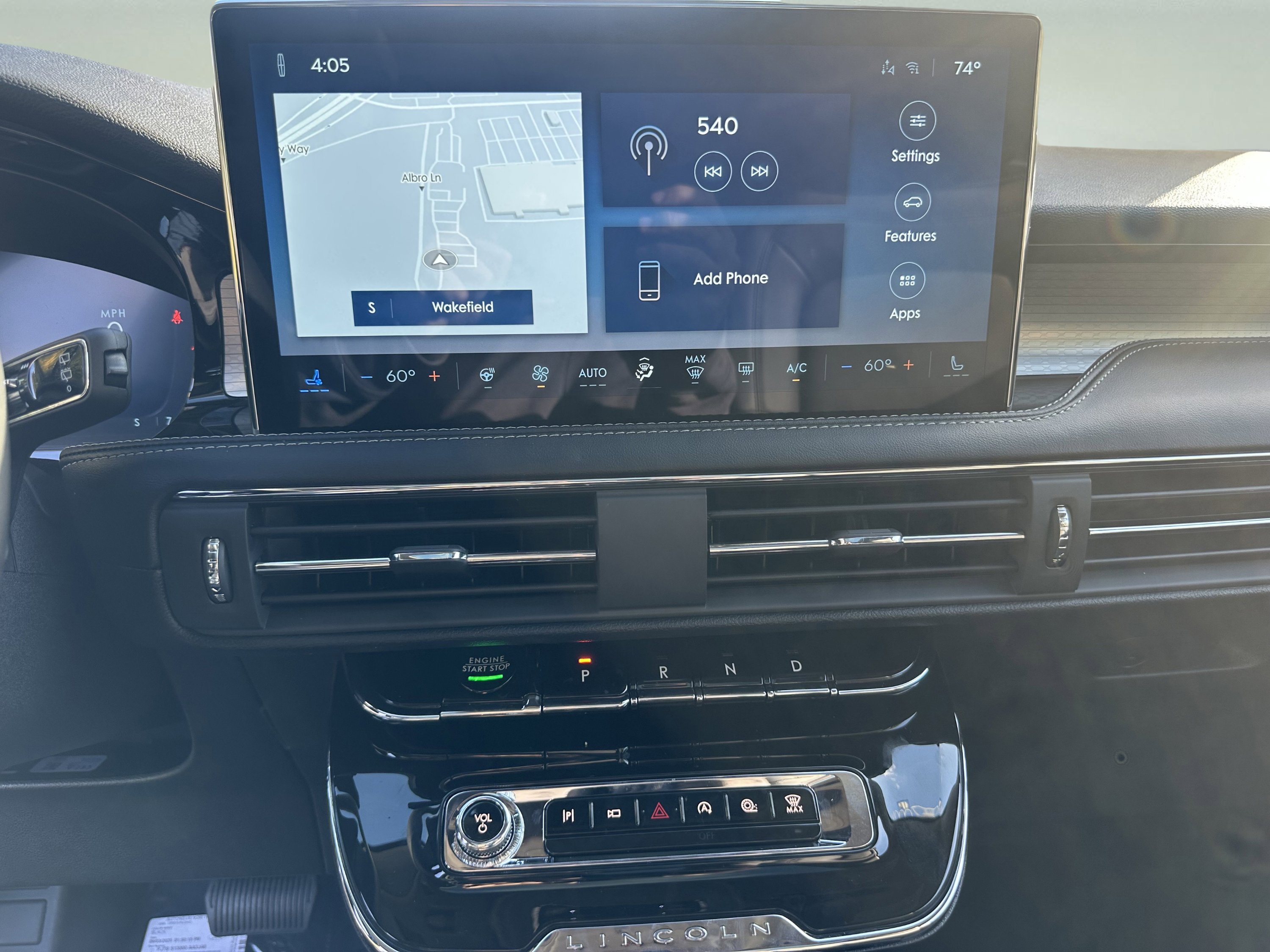 New 2026 Lincoln Corsair Premiere image 14