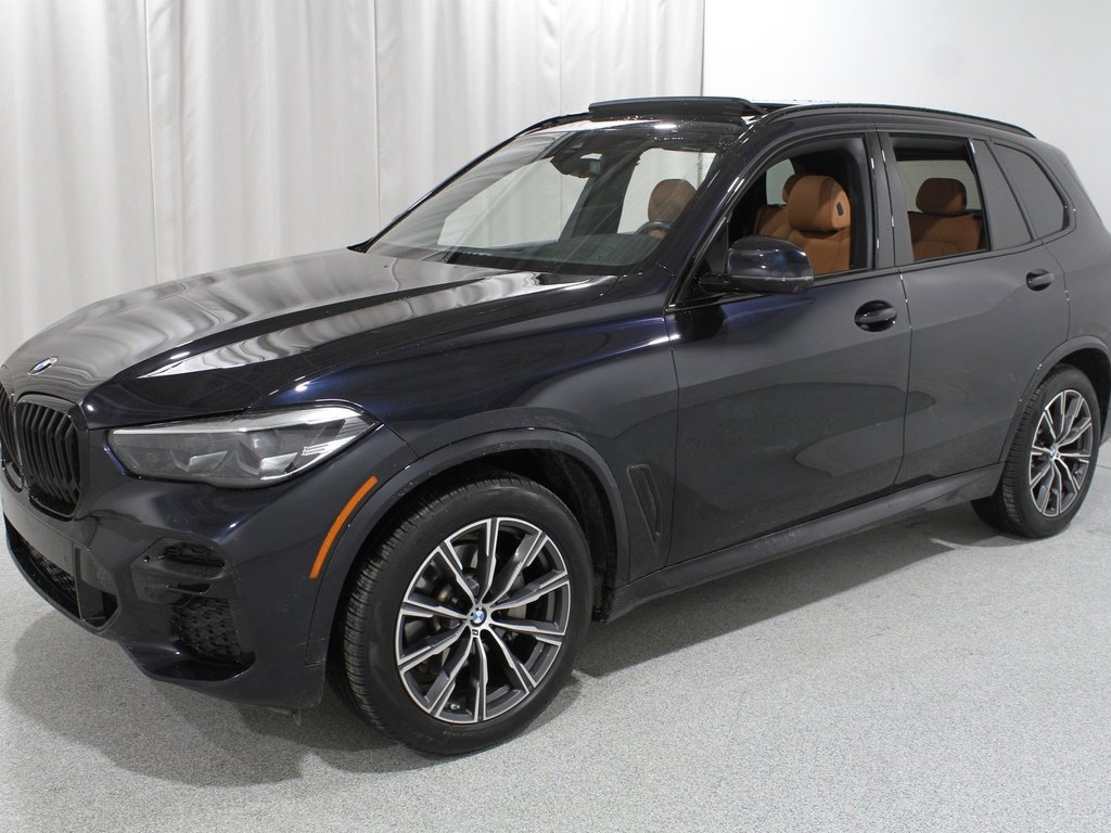 Certified 2023 BMW X5 xDrive40i w/ M Sport Package image 3