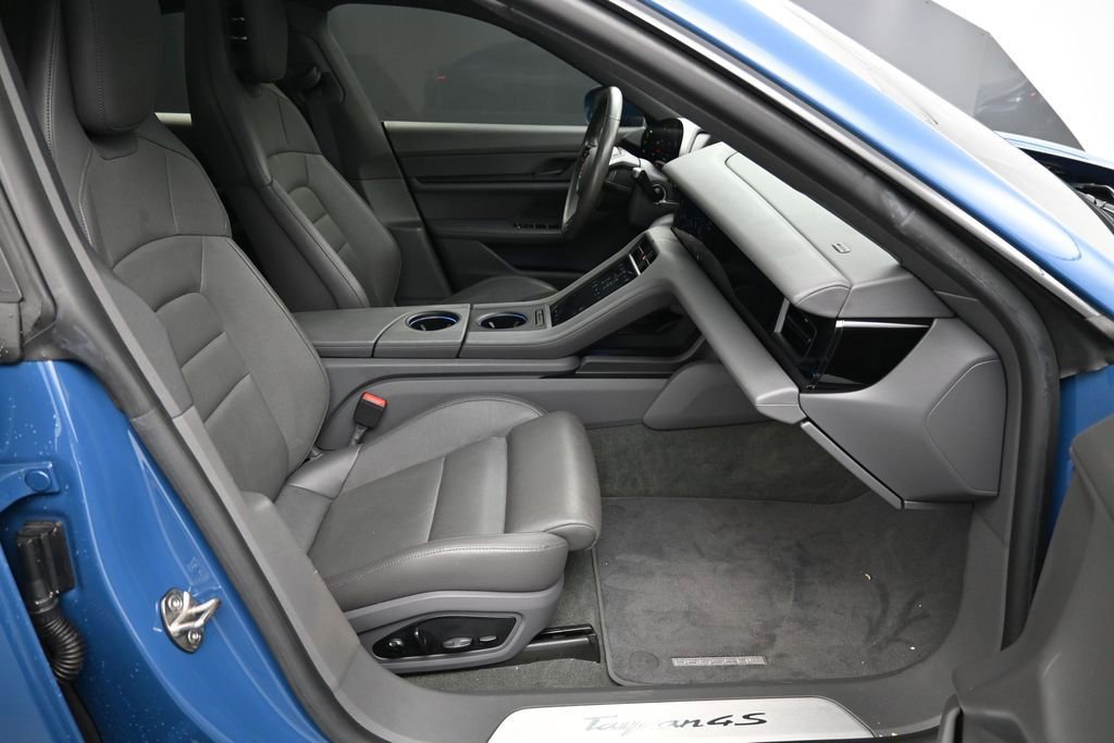 Certified 2021 Porsche Taycan 4S AWD/4WD image 29