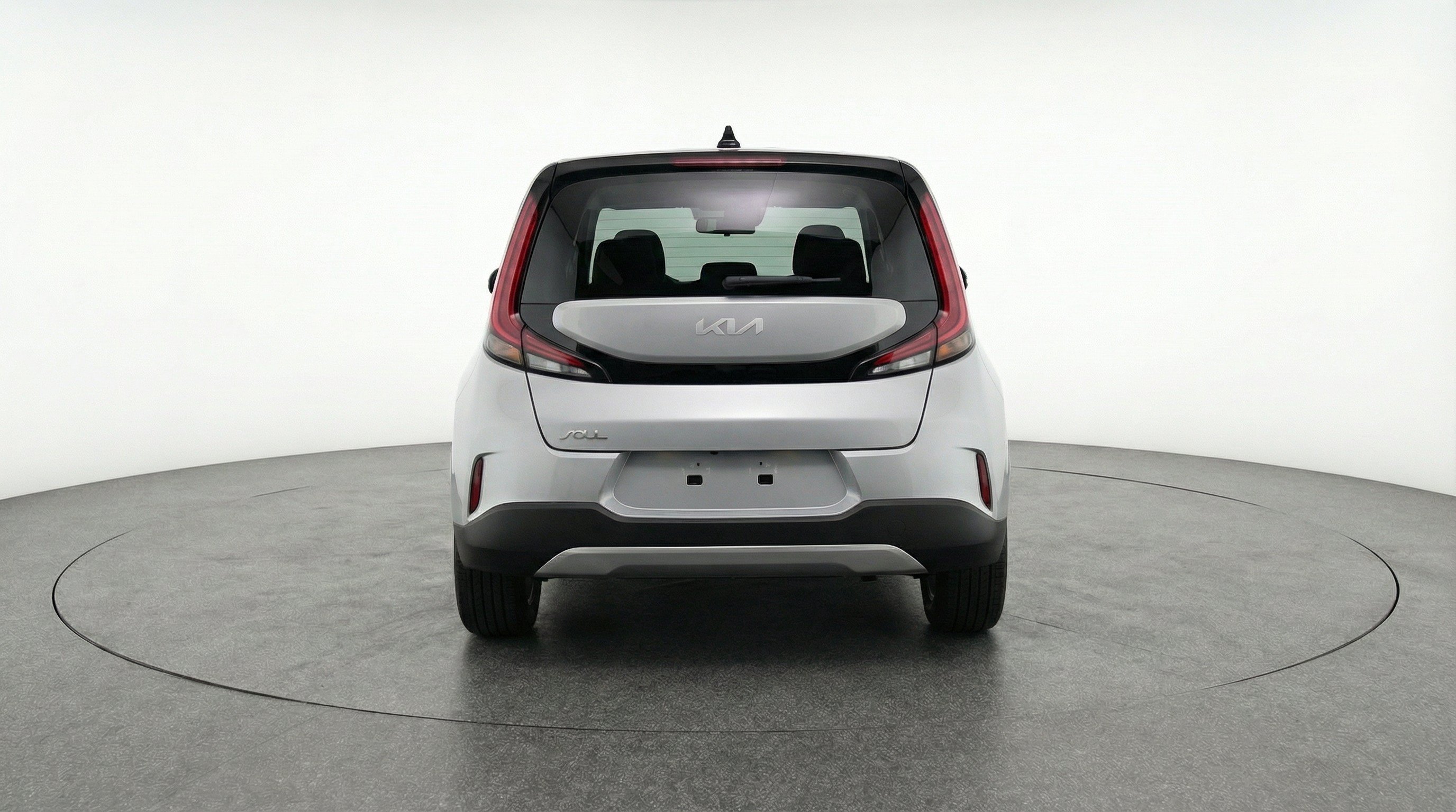 Used 2025 Kia Soul LX w/ LX Technology Package FWD image 7