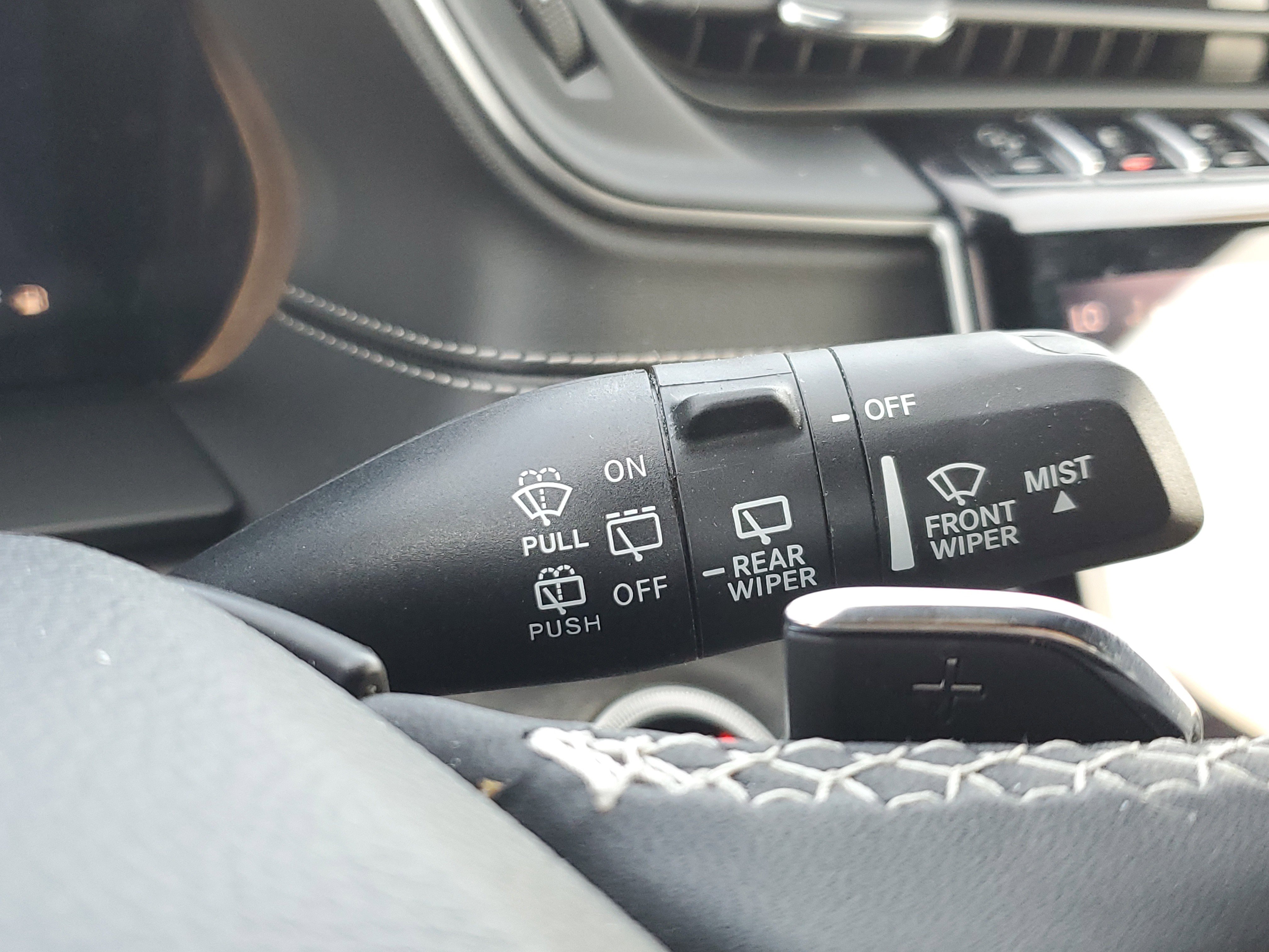 Used 2024 Jeep Grand Cherokee L Limited image 16