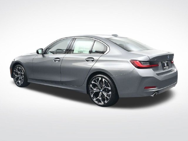 New 2026 BMW 330i xDrive Sedan w/ Premium Package AWD/4WD image 7