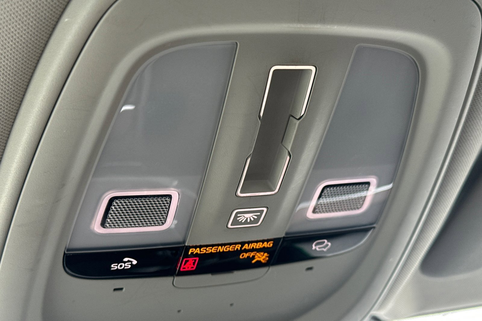 Used 2024 Volvo S60 B5 Plus image 23