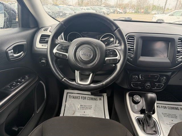 Used 2020 Jeep Compass Sport w/ Cold Weather Group AWD/4WD image 23