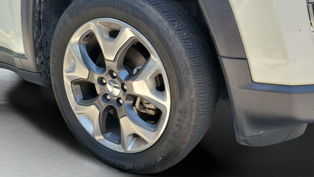 Used 2020 Jeep Compass Limited AWD/4WD image 10
