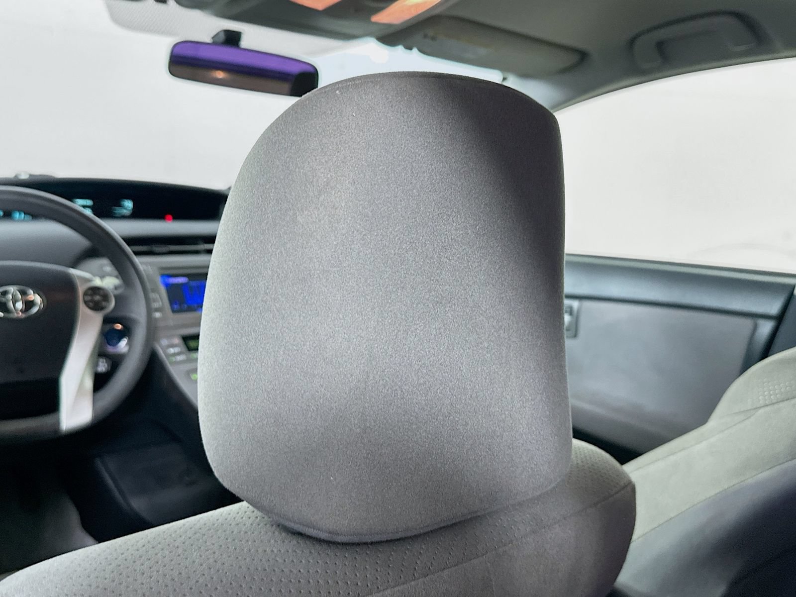 Used 2014 Toyota Prius Two FWD image 27