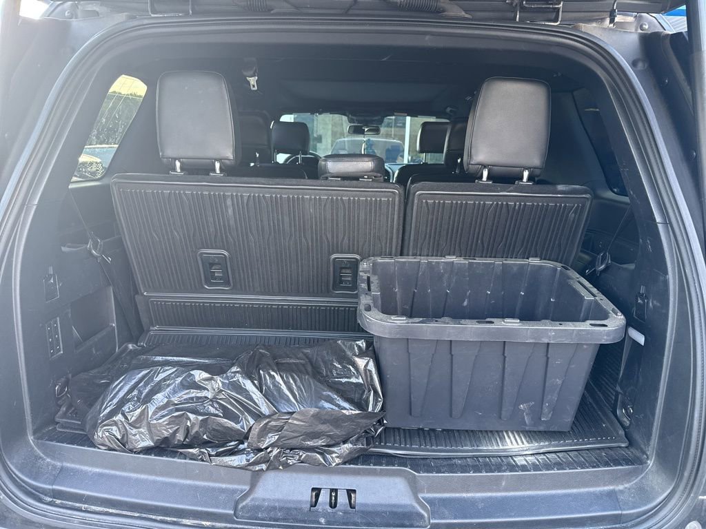 Used 2020 Ford Expedition XLT w/ Equipment Group 202A RWD image 15