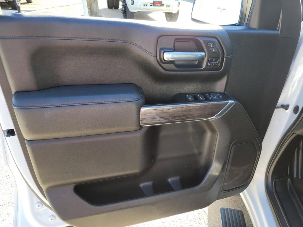 Used 2022 Chevrolet Silverado 1500 LTZ w/ LPO, Dark Essentials Package image 19