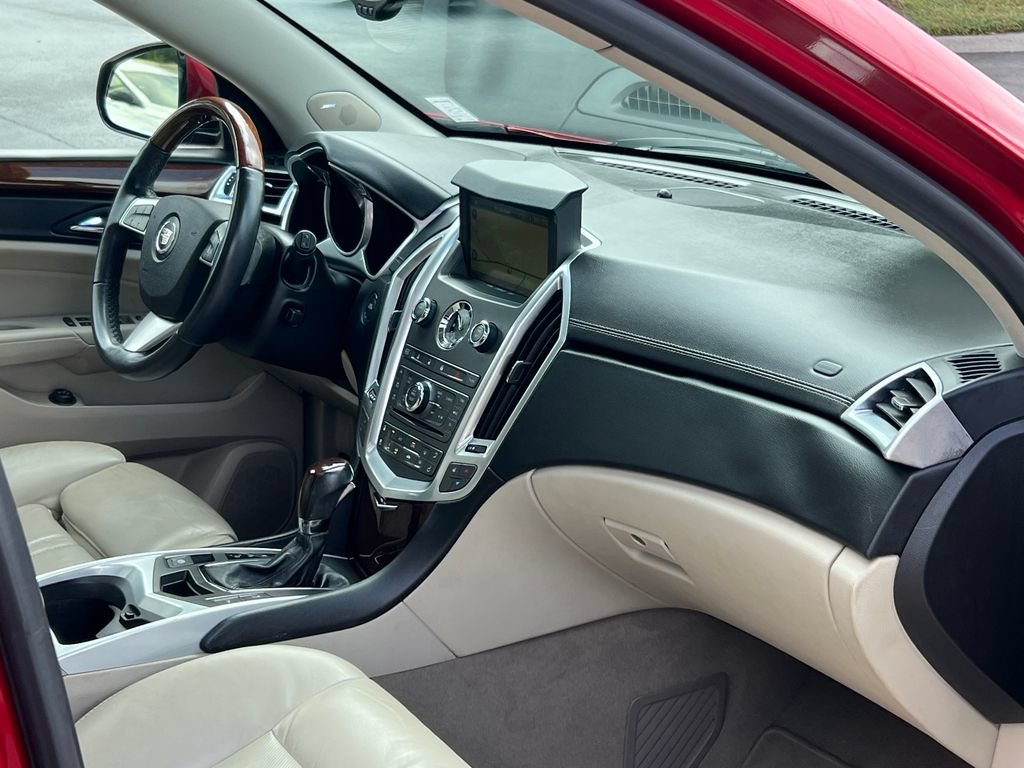 Used 2011 Cadillac SRX Performance FWD image 24