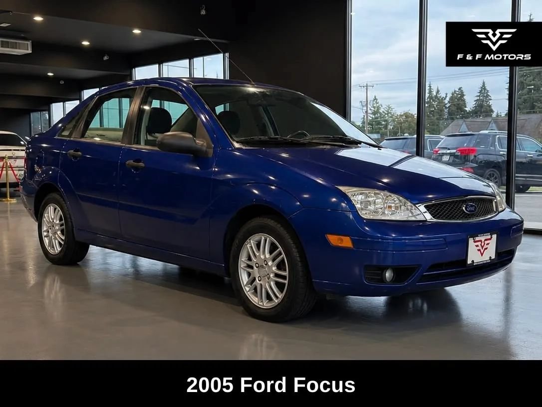 Used 2005 Ford Focus SE FWD image 1