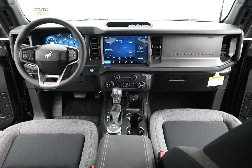 New 2026 Ford Bronco 4-Door AWD/4WD image 17