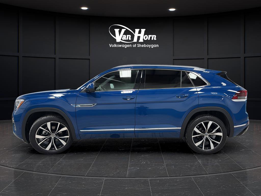 Used 2025 Volkswagen Atlas Cross Sport SEL Premium R-Line image 6