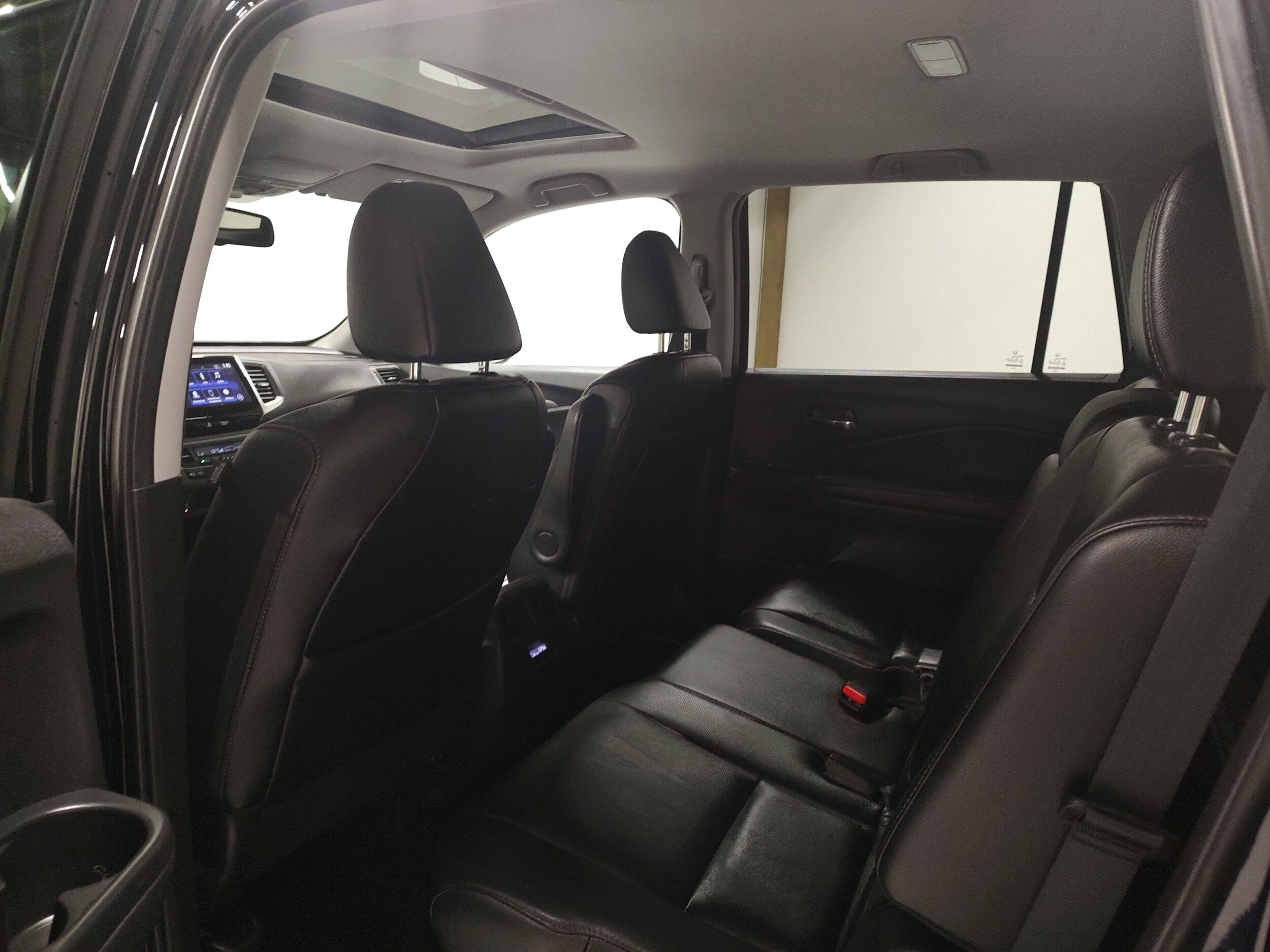 Used 2018 Honda Pilot EX-L image 10