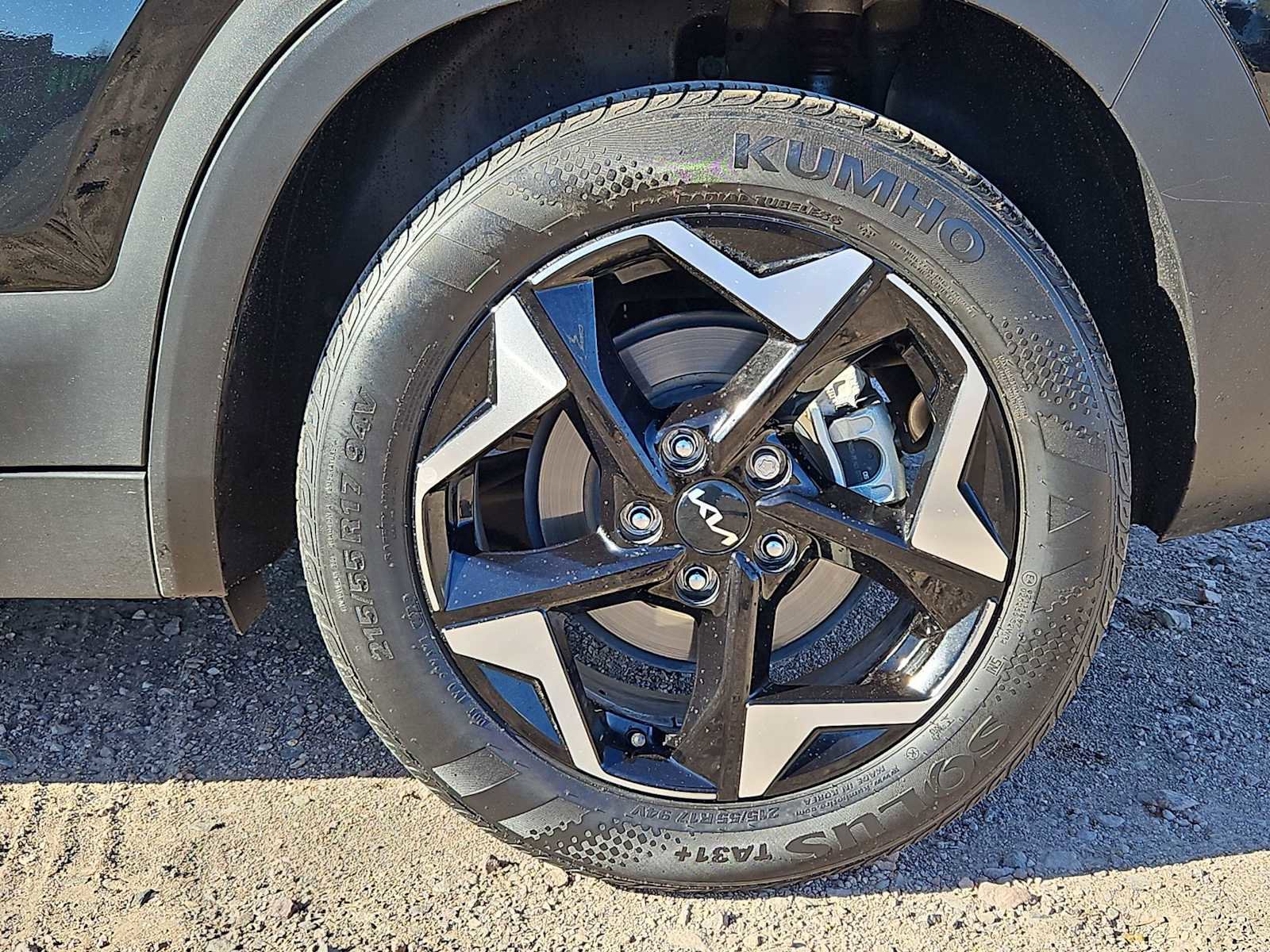 Used 2024 Kia Seltos EX image 13