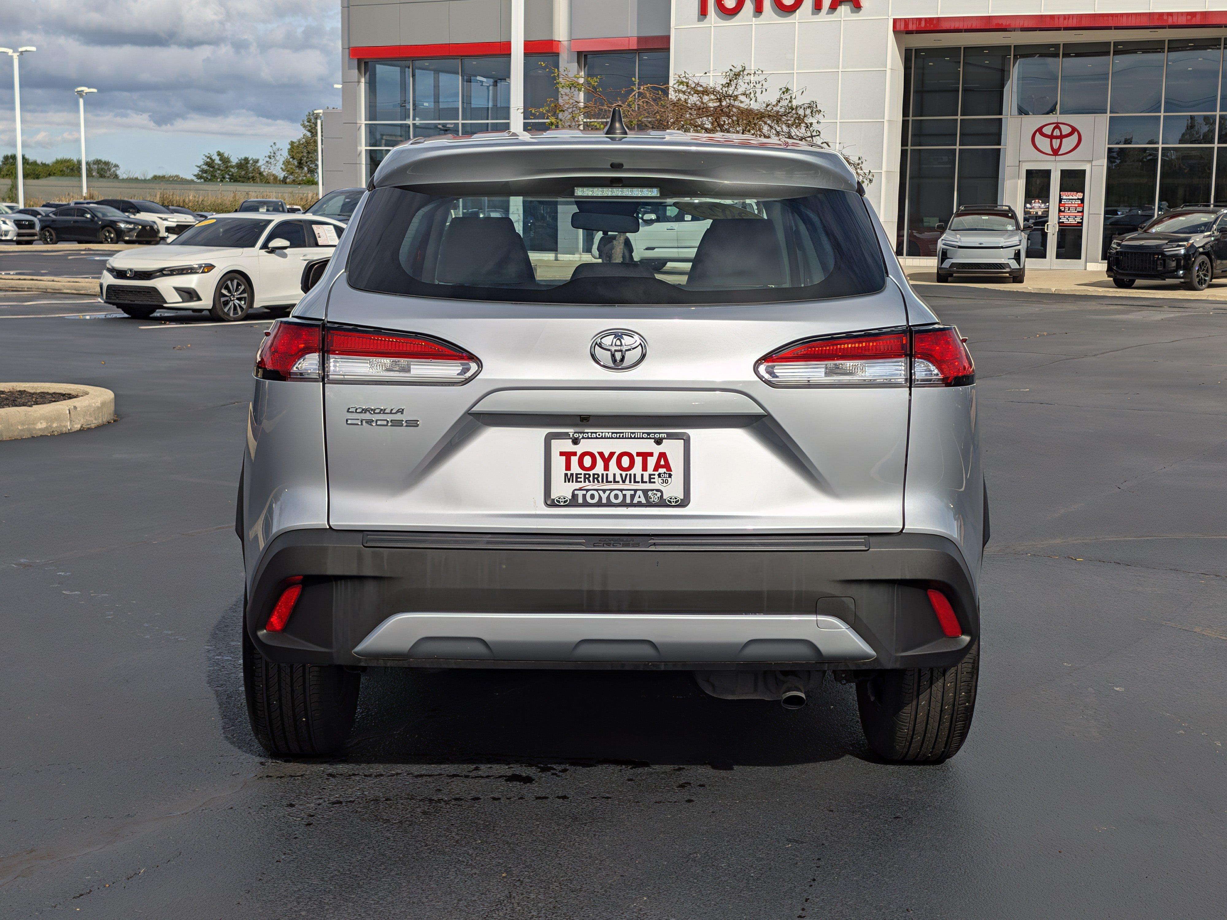 Certified 2025 Toyota Corolla Cross L FWD image 7
