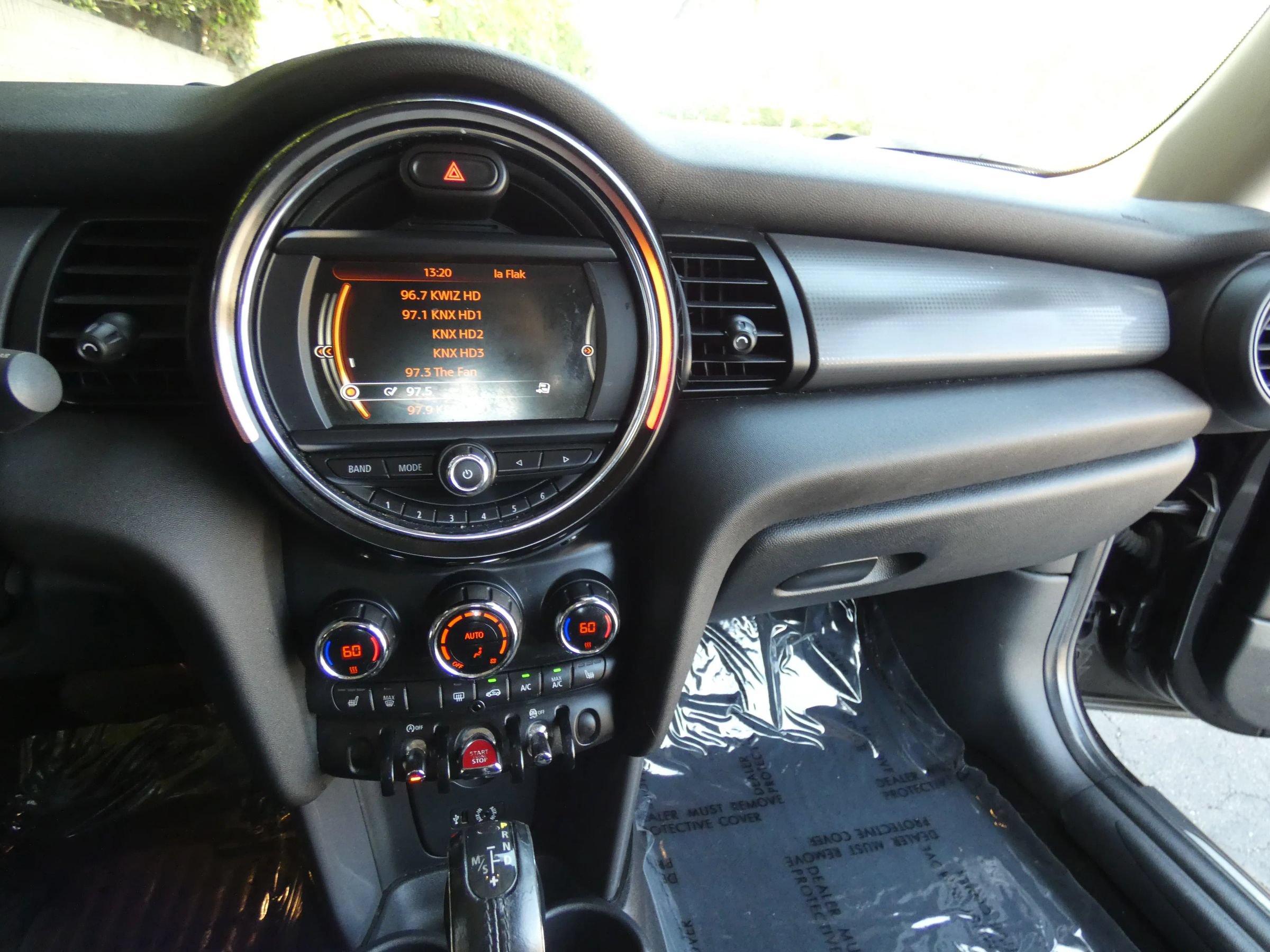 Used 2018 MINI Cooper 2-Door Hardtop FWD image 41