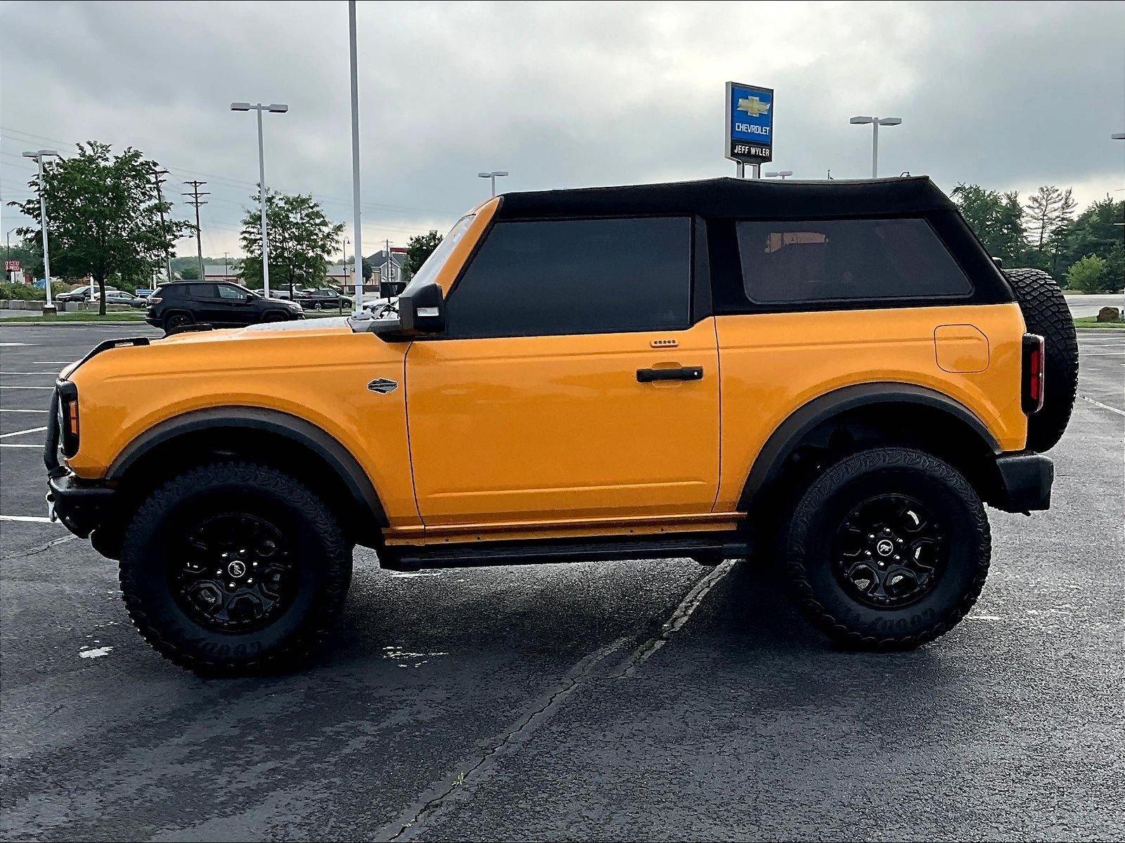 Used 2022 Ford Bronco Wildtrak AWD/4WD image 35