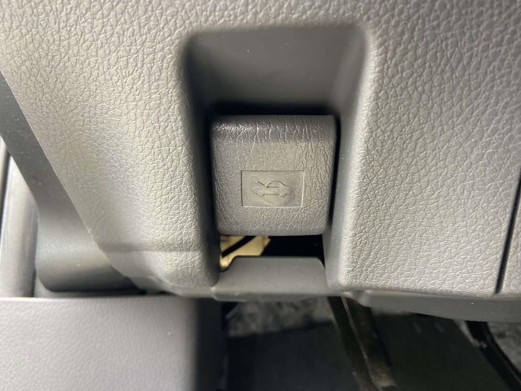 Used 2023 Toyota Camry LE FWD image 29