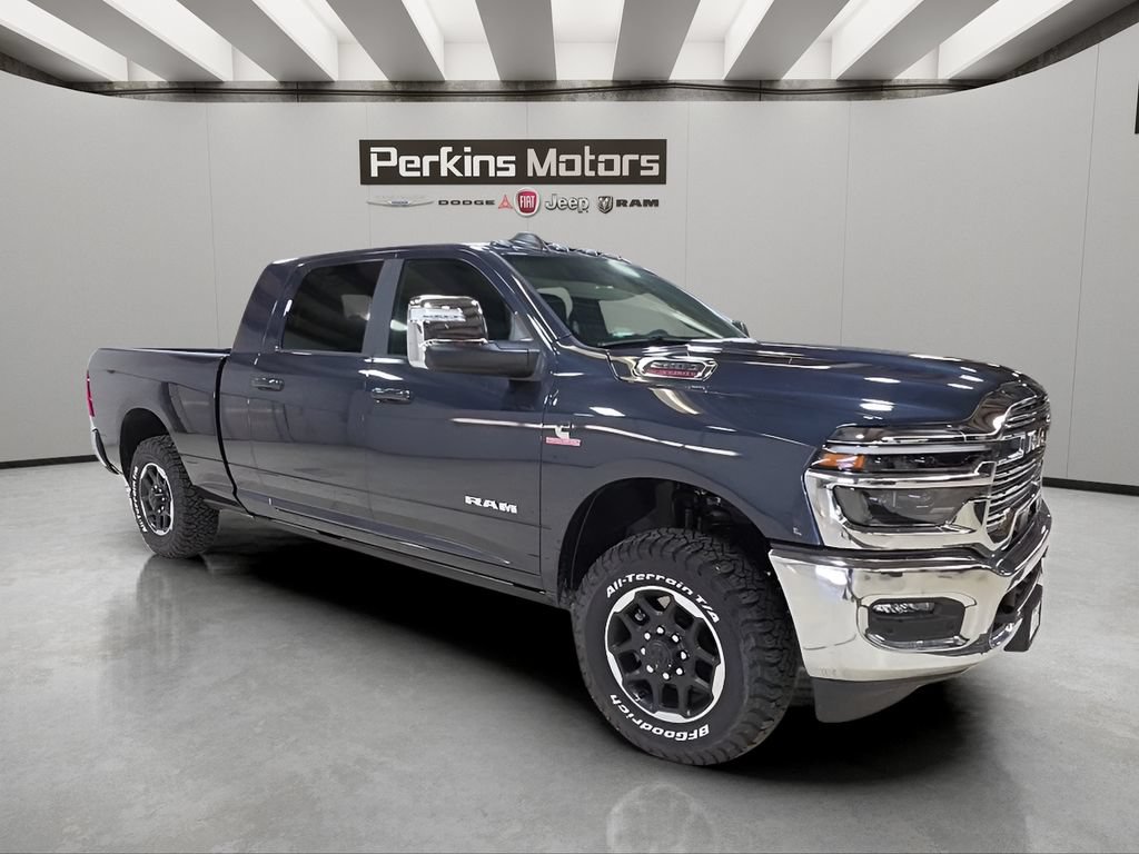 New 2026 RAM 2500 Laramie AWD/4WD image 7
