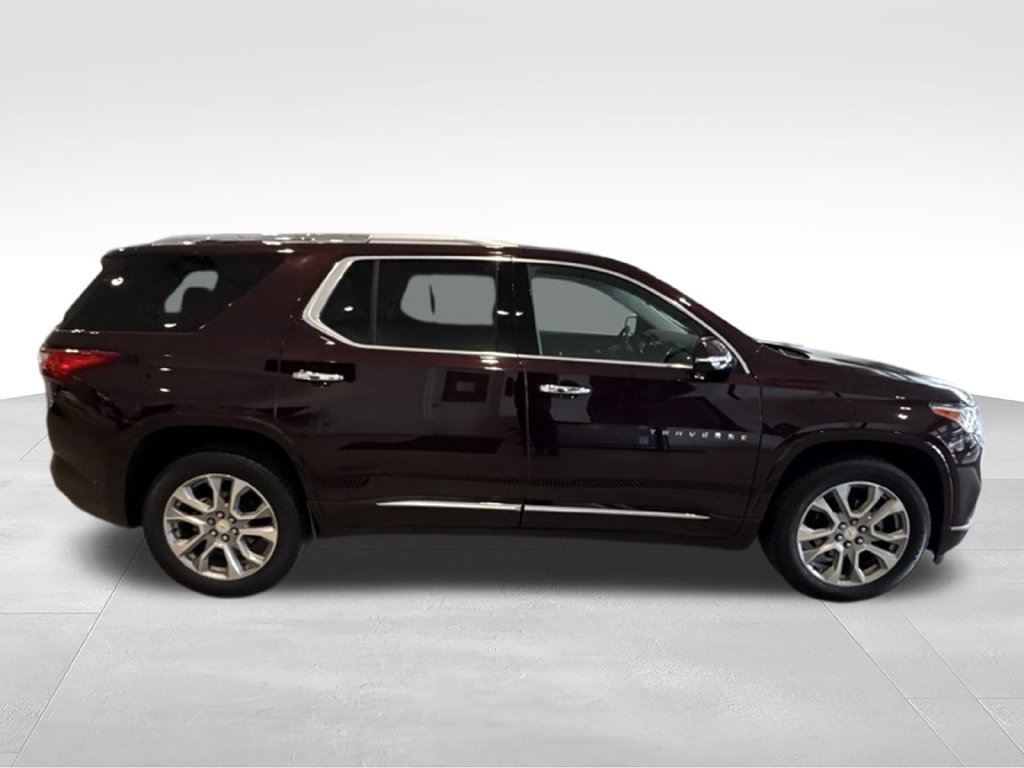 Used 2018 Chevrolet Traverse Premier AWD/4WD image 8