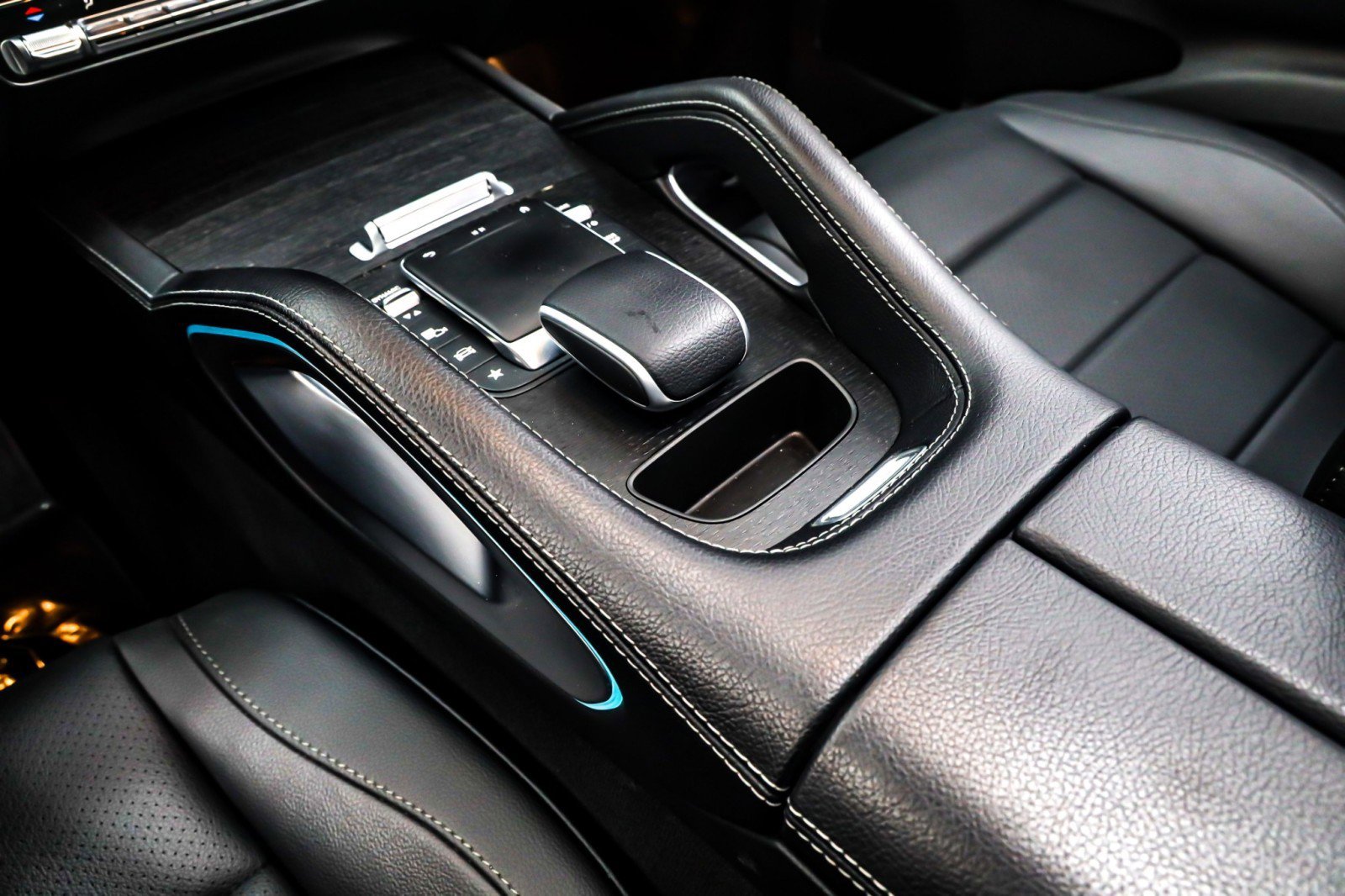 Used 2023 Mercedes-Benz GLE 350 4MATIC image 7