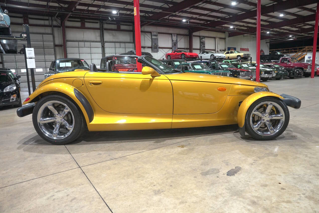 Used 2002 Chrysler Prowler RWD image 10