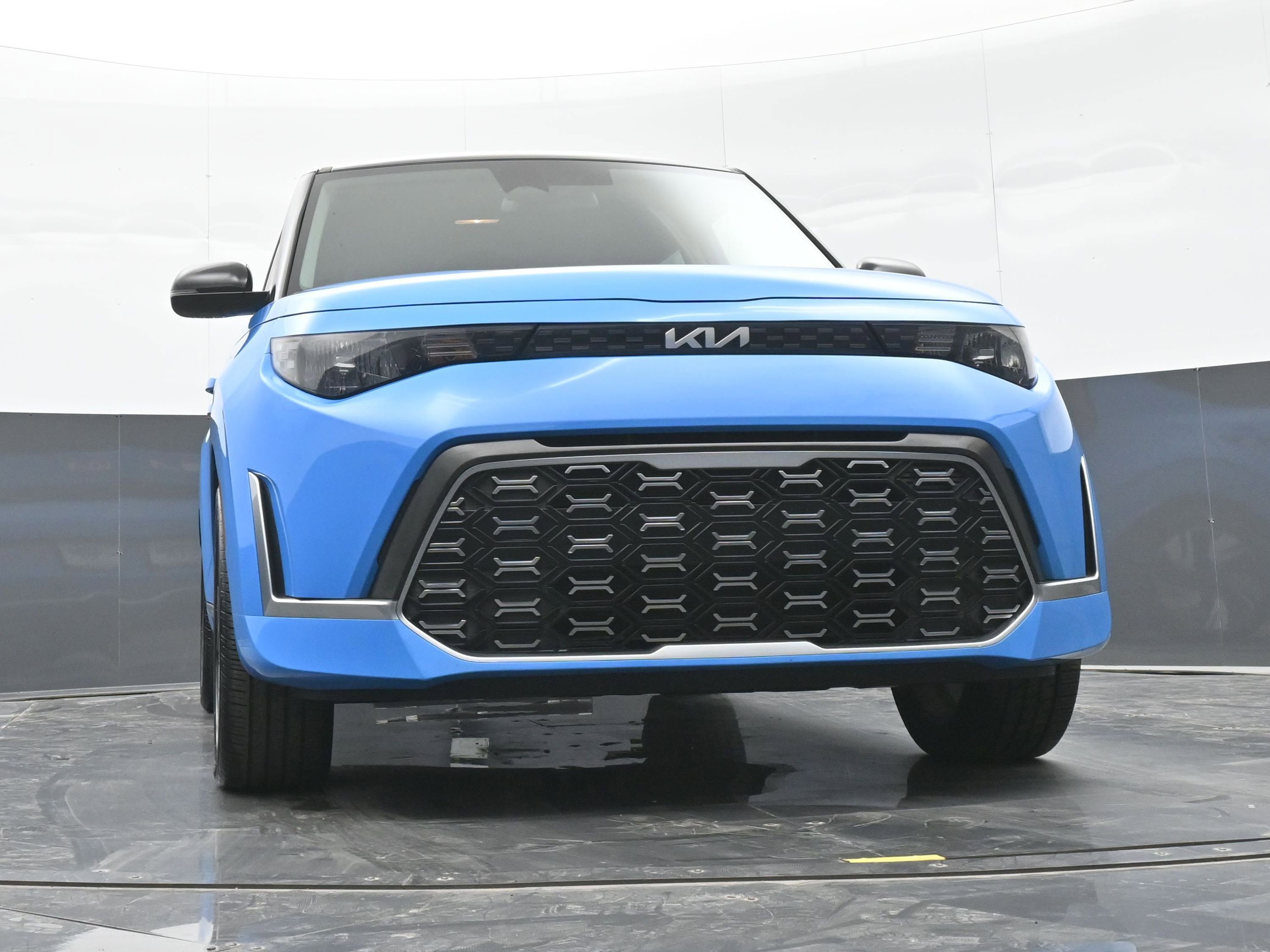 Used 2024 Kia Soul GT-Line FWD image 42