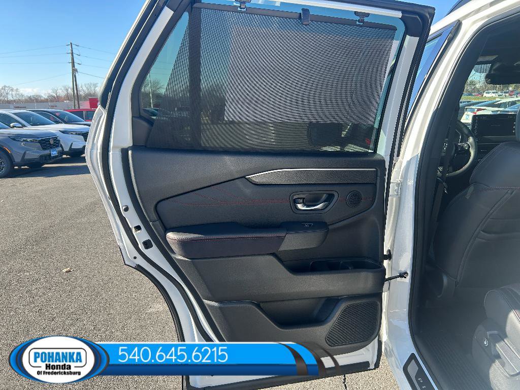 New 2026 Honda Pilot Black Edition image 10