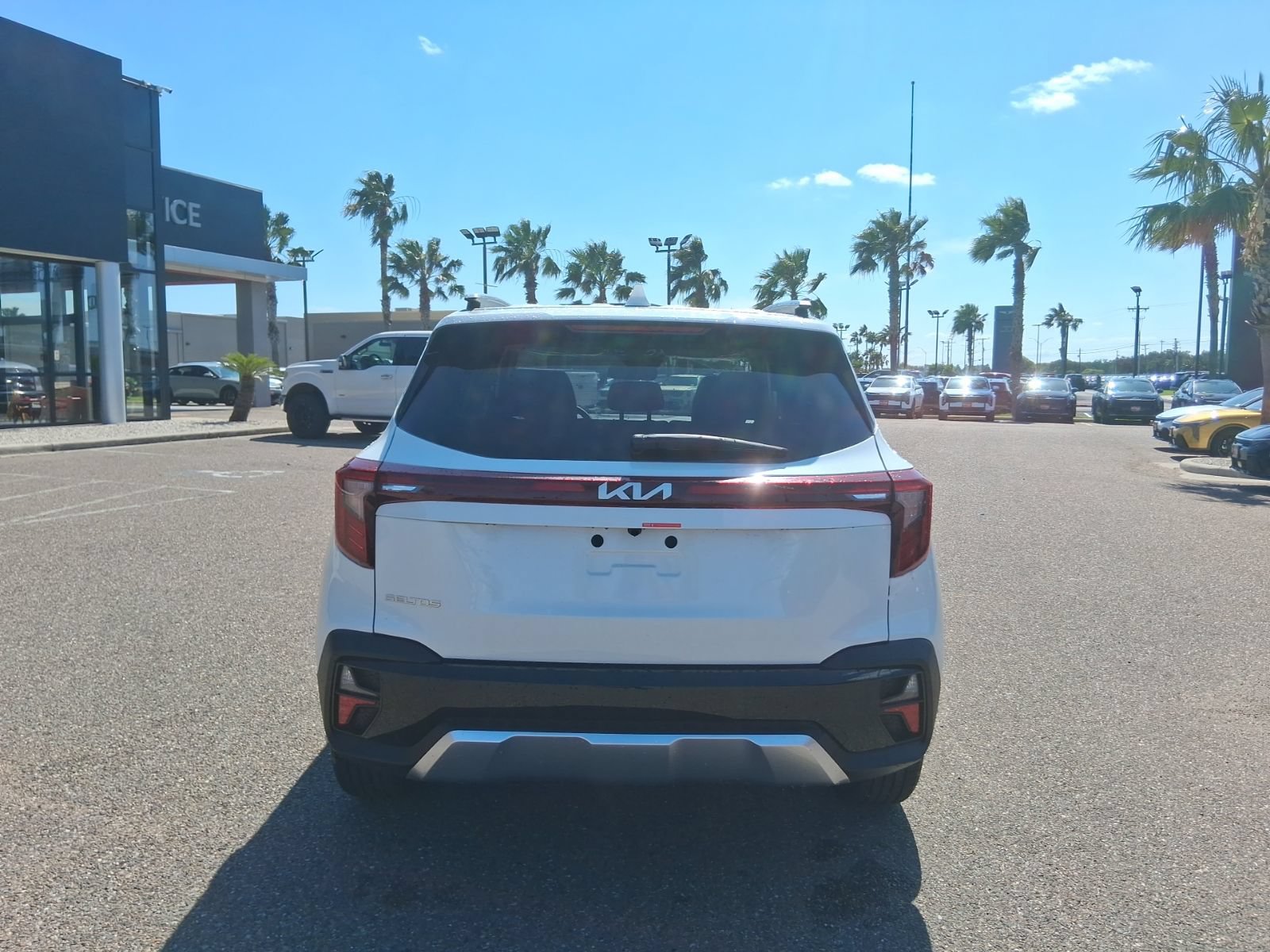 New 2026 Kia Seltos S FWD image 5