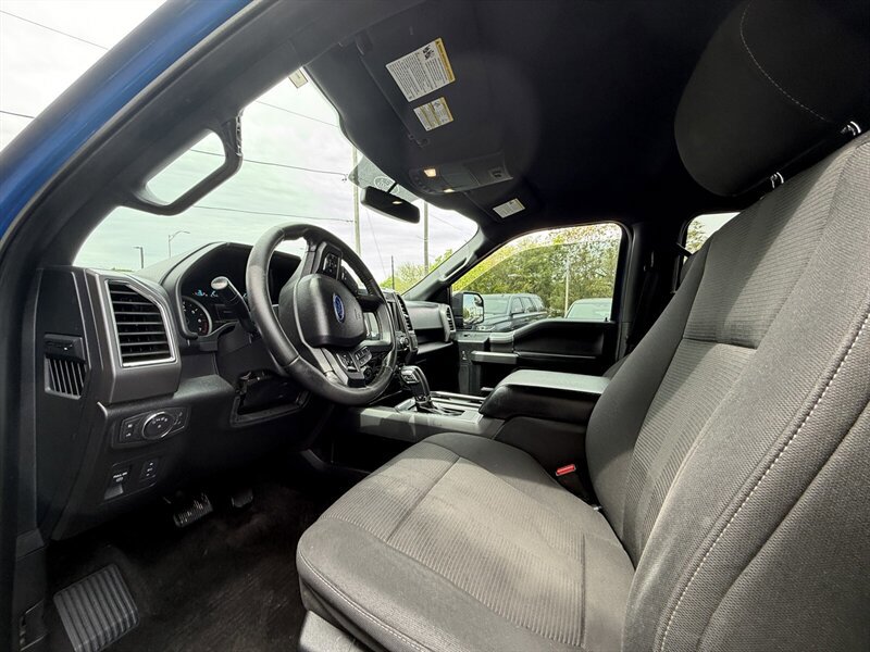 Used 2017 Ford F150 XLT w/ Equipment Group 302A Luxury AWD/4WD image 12
