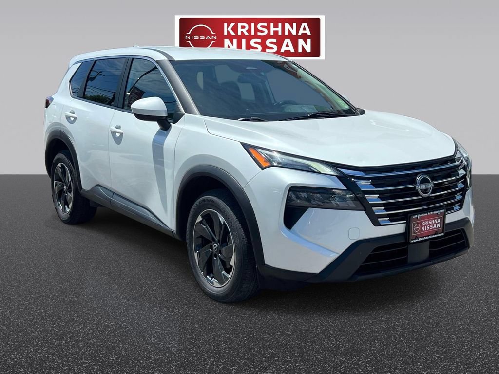 Used 2024 Nissan Rogue SV AWD/4WD image 1