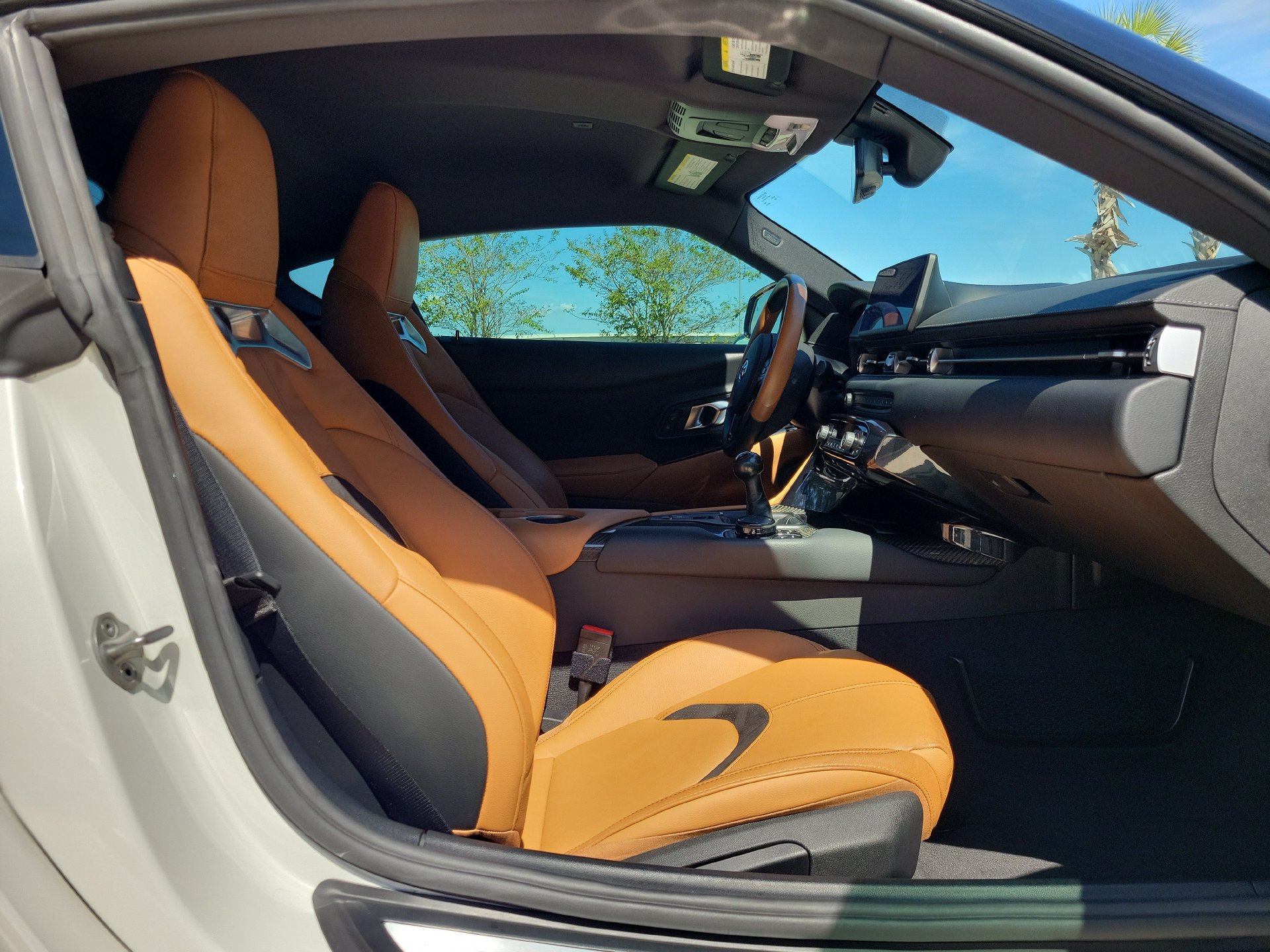 Used 2025 Toyota Supra Premium w/ Driver Assist Package RWD image 4