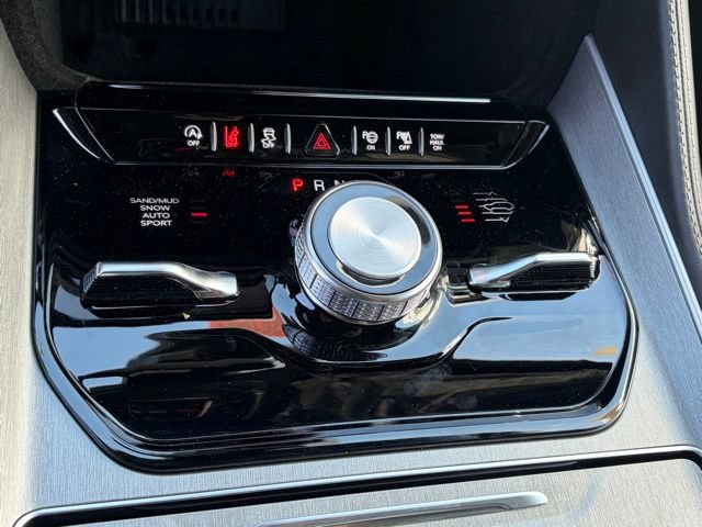 New 2026 Jeep Grand Wagoneer Limited AWD/4WD image 22