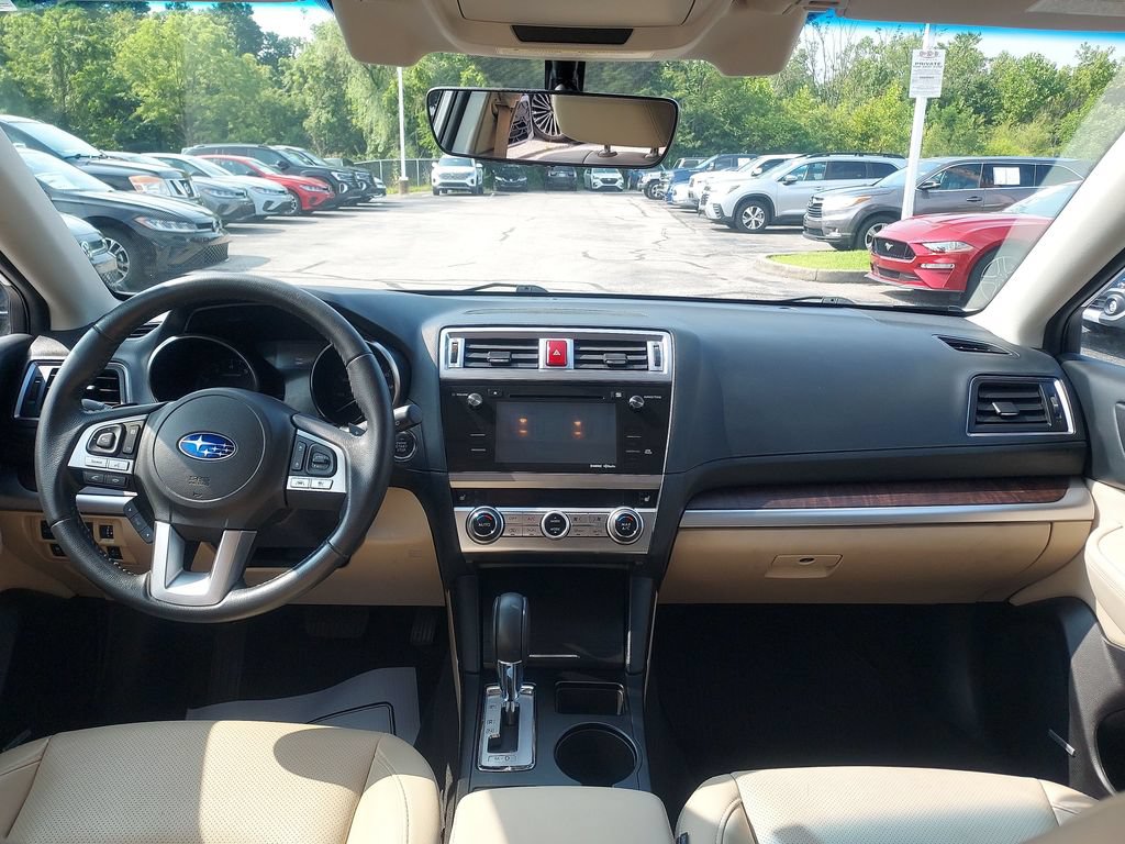 Used 2017 Subaru Outback 2.5i Limited AWD/4WD image 10