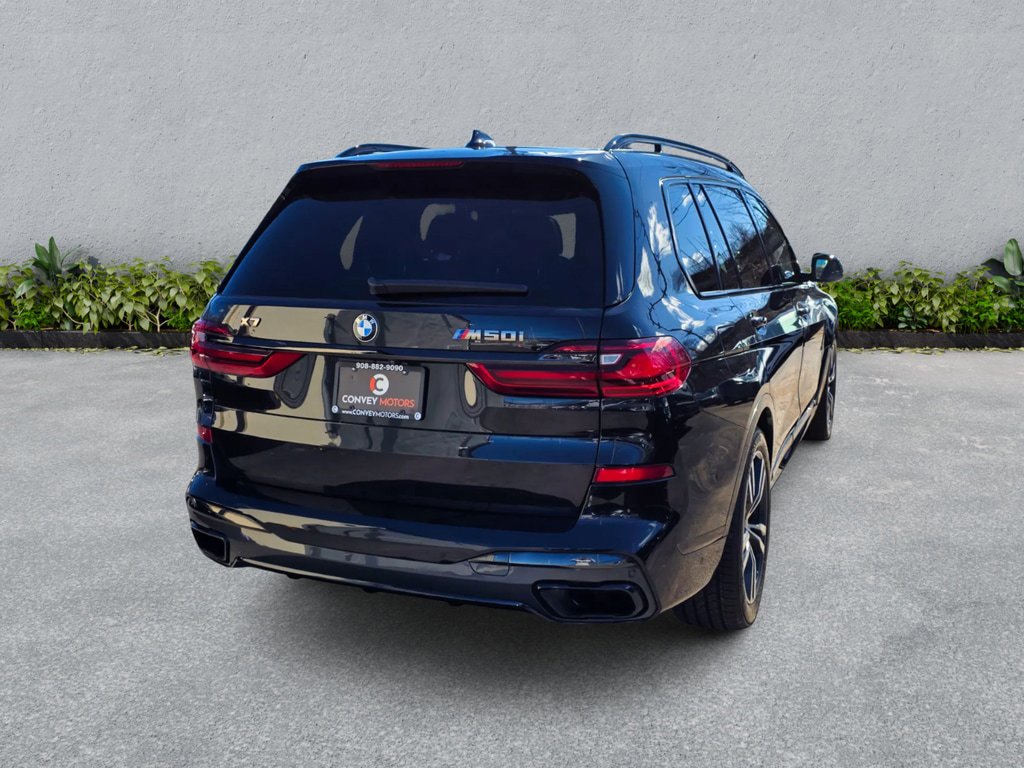 Used 2021 BMW X7 M50i w/ Dynamic Handling Package image 5