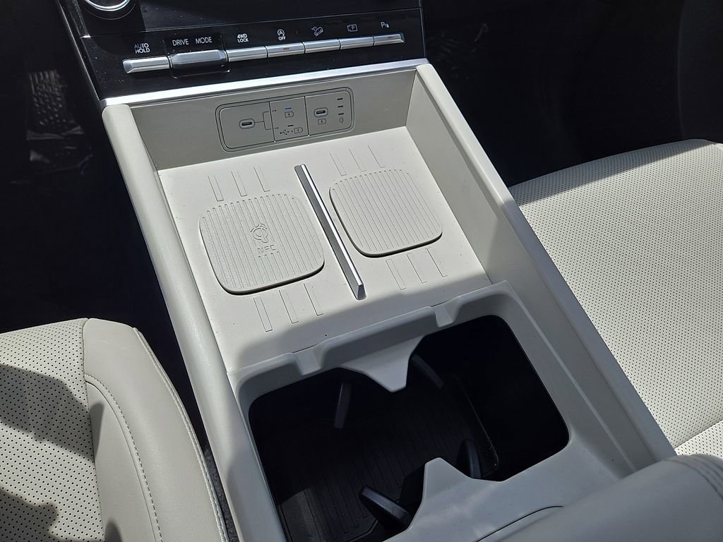Used 2025 Hyundai Santa Fe SEL AWD/4WD image 28