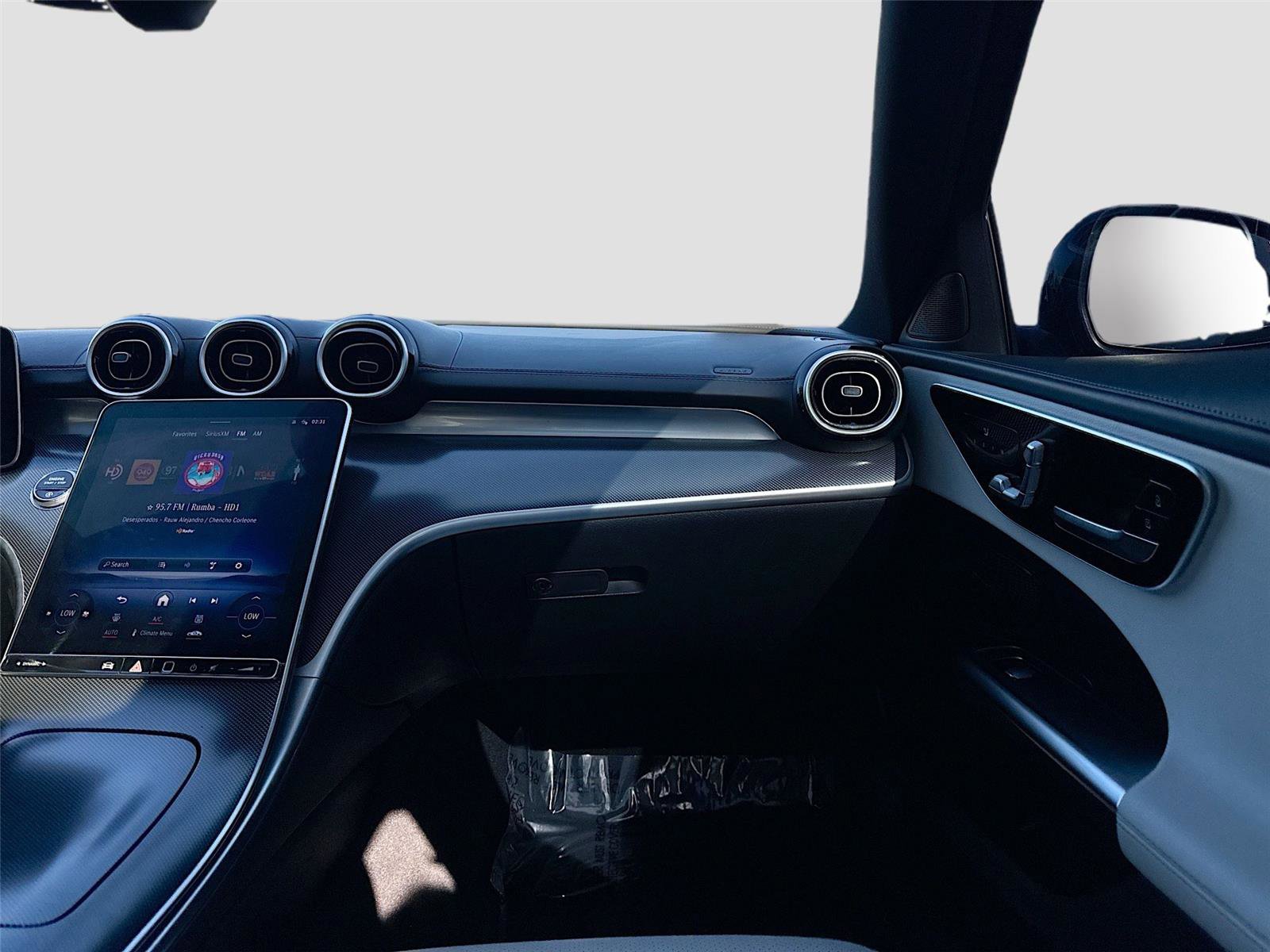 Used 2022 Mercedes-Benz C 300 Sedan image 22