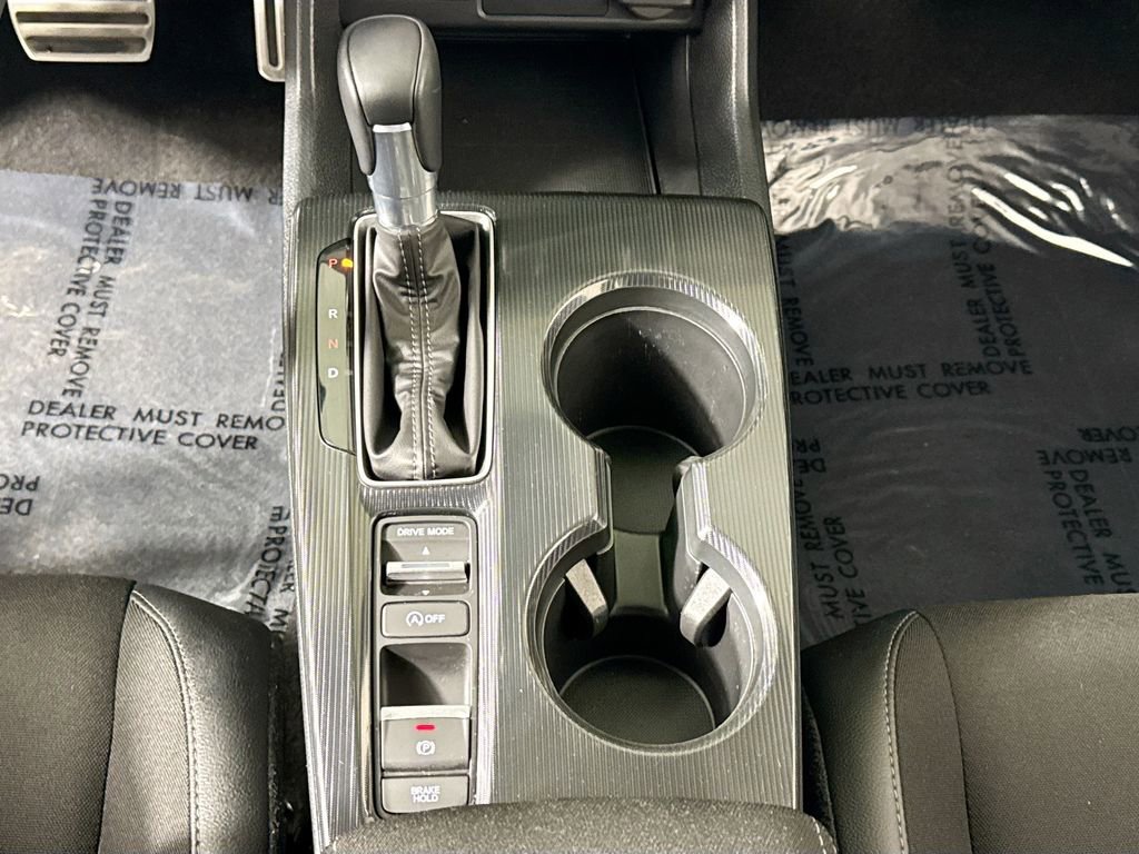 Used 2025 Honda Civic Sport image 18